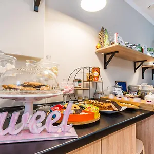 Glamour - Restaurant & Aparthotel